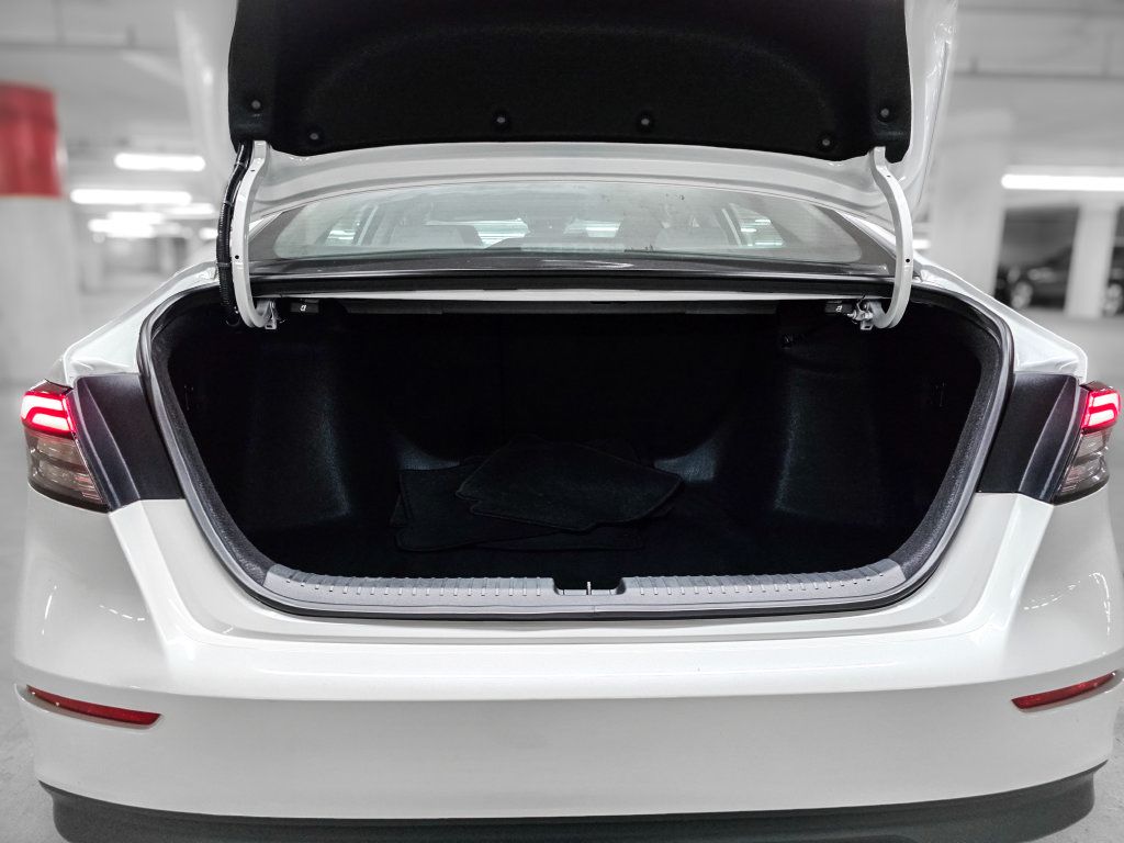 Used 2025 Honda Accord SE image 8