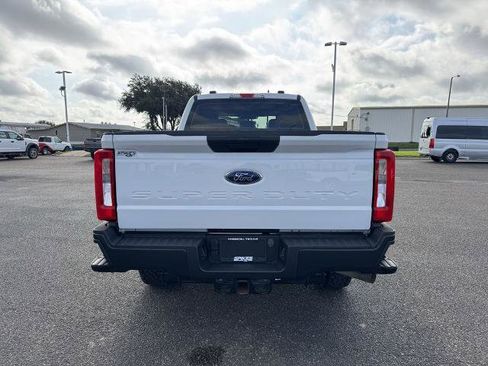 Certified 2023 Ford F250 XL w/ XL Driver Assist Package AWD/4WD image 4