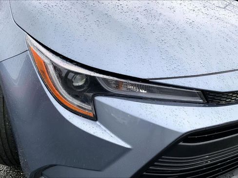 Used 2024 Toyota Corolla LE image 26