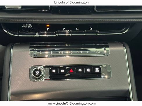 New 2026 Lincoln Aviator AWD w/ Jet Appearance Package image 36