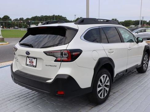 Certified 2024 Subaru Outback Premium AWD/4WD image 5