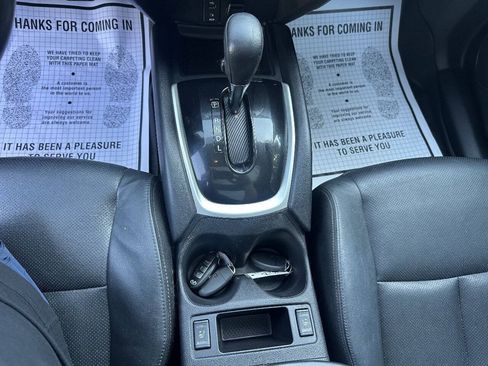 Used 2015 Nissan Rogue SL w/ SL Premium Package AWD/4WD image 14
