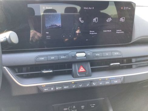 Used 2025 Kia K4 FWD image 31
