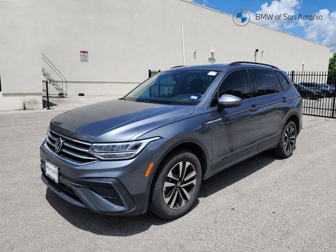 Used 2022 Volkswagen Tiguan S FWD image 1