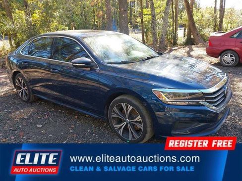 Used 2022 Volkswagen Passat 2.0T SE image 2