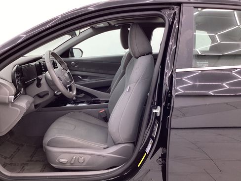 Used 2021 Hyundai Elantra SEL w/ Convenience + Premium Package FWD image 14