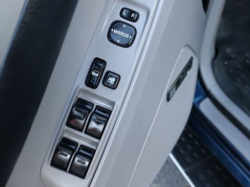 Used 2003 Toyota 4Runner Limited image 27