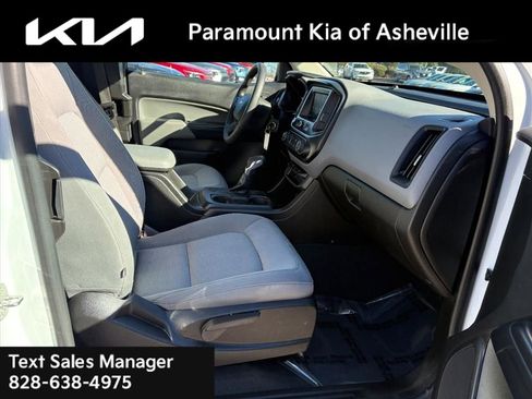 Used 2022 Chevrolet Colorado W/T image 17