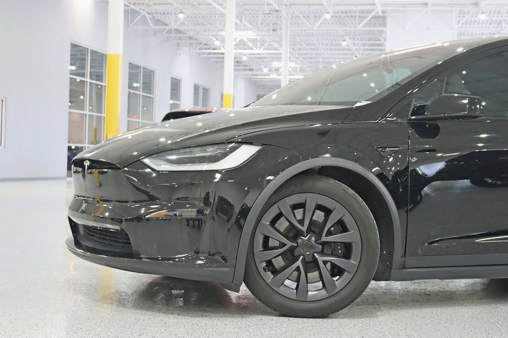 Used 2022 Tesla Model X Plaid AWD/4WD image 2