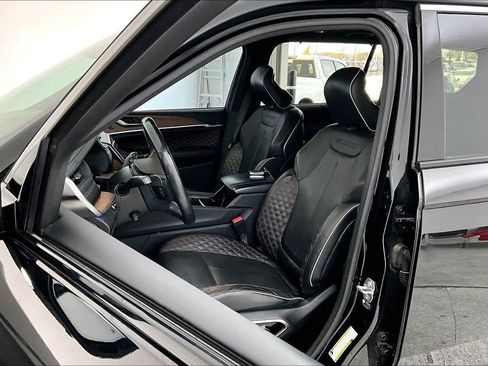 Used 2021 Jeep Grand Cherokee L Summit w/ Luxury Tech Group V image 33