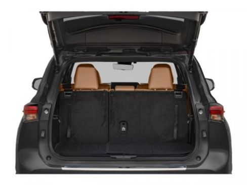 Used 2024 Toyota Highlander Platinum image 11