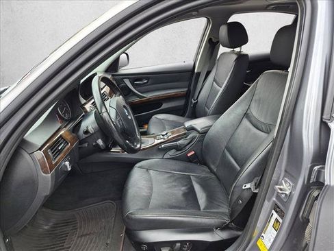 Used 2011 BMW 328i Sedan RWD image 11