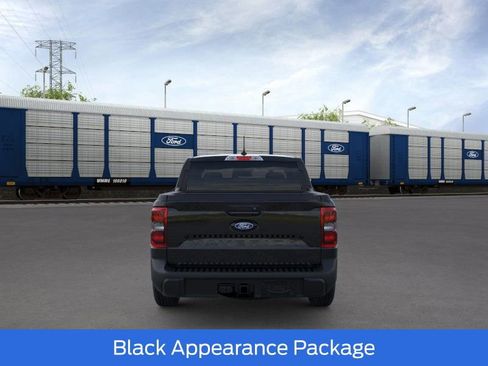New 2026 Ford Maverick XLT w/ XLT Luxury Package AWD/4WD image 6