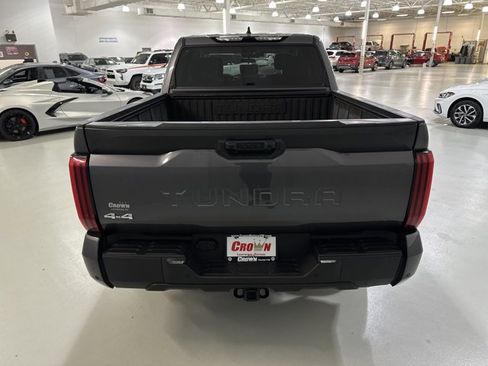 Used 2022 Toyota Tundra SR5 image 8