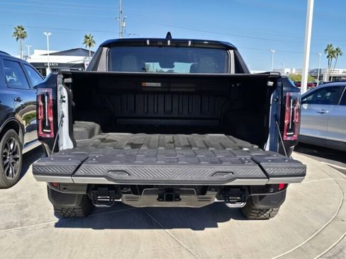 Used 2024 GMC Hummer EV 3X w/ Extreme Off-Road Package image 42