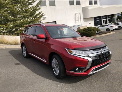 Used 2020 Mitsubishi Outlander SEL image 4