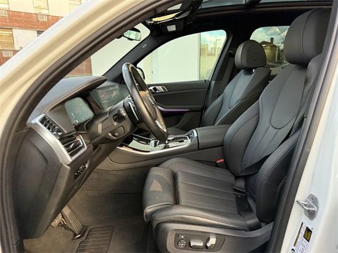 Used 2021 BMW X5 xDrive40i w/ Premium Package 2 image 20