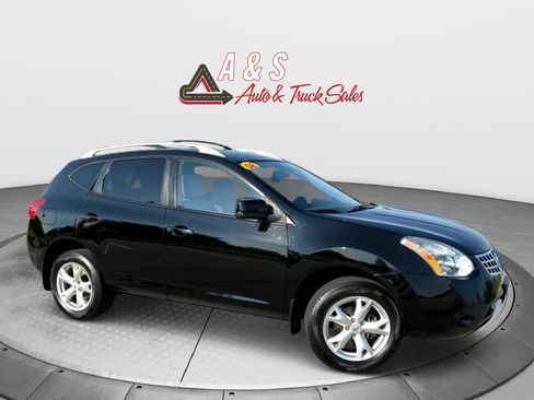 Used 2008 Nissan Rogue SL w/ Premium Pkg FWD image 1