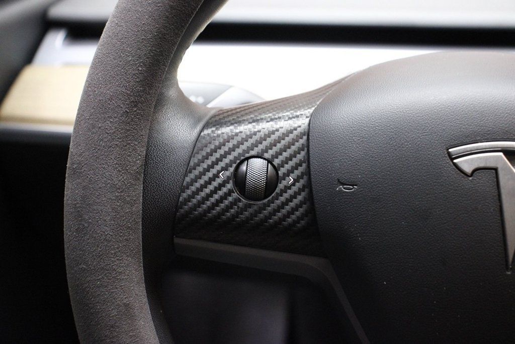 Used 2022 Tesla Model Y Performance AWD/4WD image 37