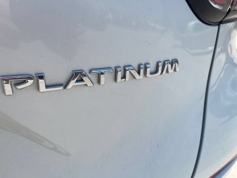 Used 2016 Nissan Murano Platinum w/ Platinum Technology Package FWD image 11