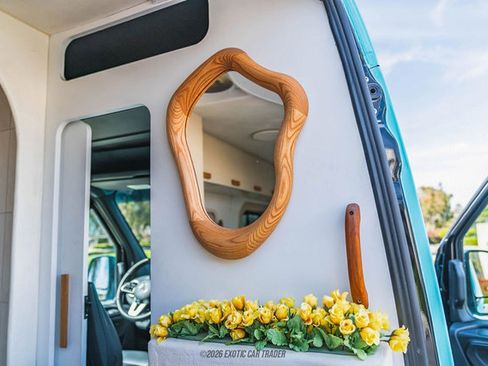 Used 2024 Mercedes-Benz Sprinter 2500 image 35