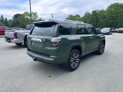 Used 2022 Toyota 4Runner Limited AWD/4WD image 3