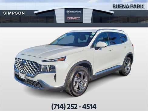 Used 2021 Hyundai Santa Fe SEL image 4