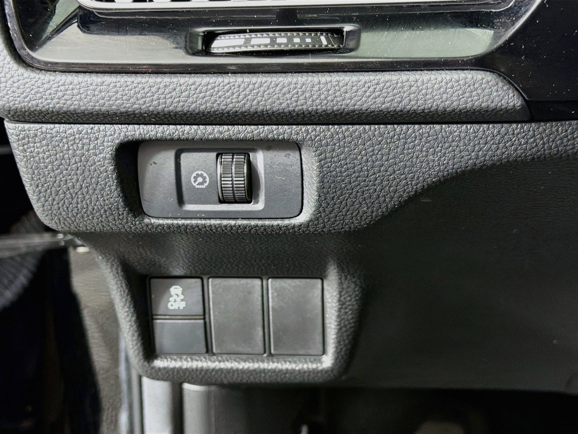 Used 2025 Honda Civic LX image 16