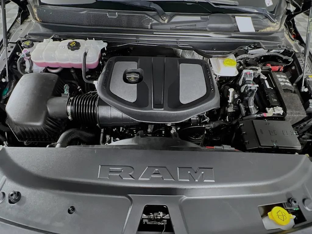 Used 2025 RAM 1500 Laramie w/ Bed Utility Group AWD/4WD image 30