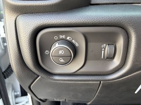 New 2026 RAM 3500 Tradesman AWD/4WD image 18