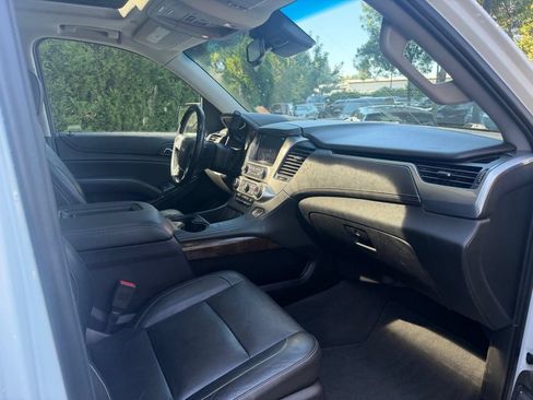 Used 2019 Chevrolet Tahoe LT AWD/4WD image 19
