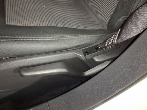 Used 2014 Jeep Patriot Latitude FWD image 15