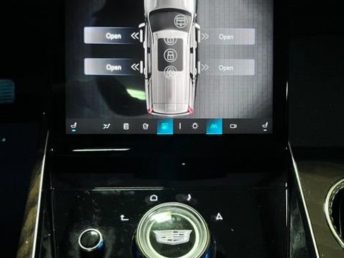 Used 2025 Cadillac Escalade Sport Platinum AWD/4WD image 36