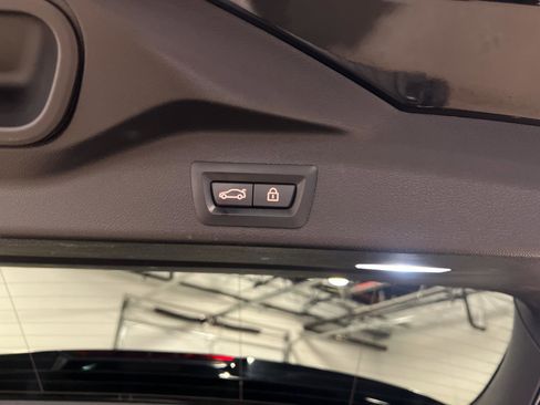 Used 2020 BMW X5 xDrive40i w/ Premium Package image 39