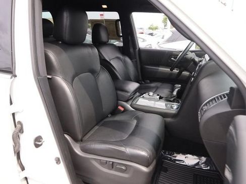 Certified 2023 Nissan Armada SL w/ Midnight Edition Package AWD/4WD image 30