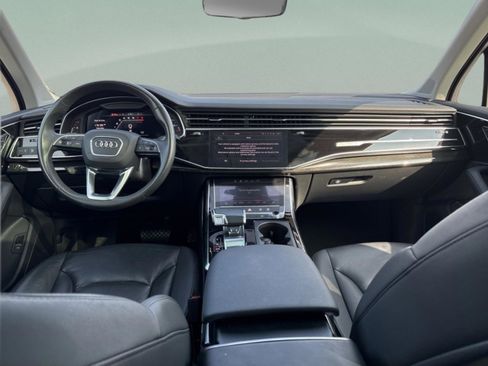 Used 2024 Audi Q7 3.0T Premium Plus image 10