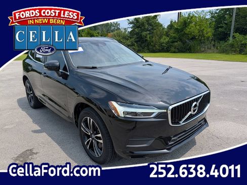 Used 2020 Volvo XC60 T6 Momentum AWD/4WD image 1
