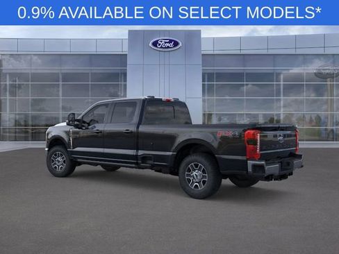New 2026 Ford F250 Lariat w/ FX4 Off-Road Package image 4