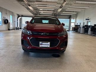 Used 2021 Chevrolet Trax LS w/ Tint and Cruise Package AWD/4WD video 2