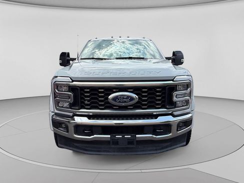 Used 2025 Ford F450 Lariat w/ FX4 Off-Road Package AWD/4WD image 8