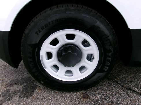 New 2025 Chevrolet Brightdrop 400 image 17