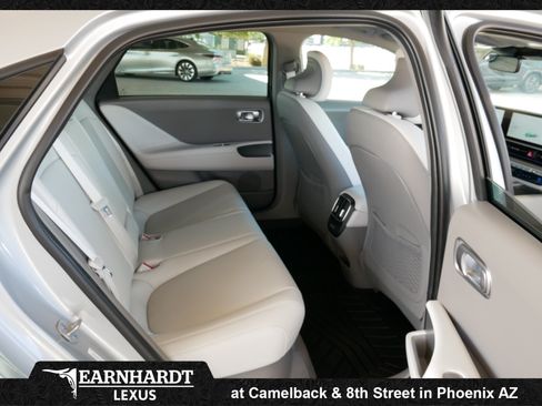 Used 2025 Hyundai Ioniq 6 SEL RWD image 16