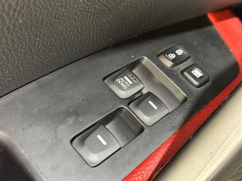 Used 2016 Hyundai Veloster Turbo R-Spec image 30