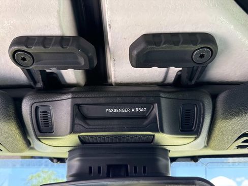 Used 2024 Jeep Wrangler Unlimited Sport AWD/4WD image 41