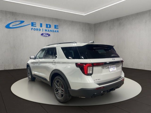 New 2027 Ford Explorer ST-Line AWD/4WD image 4