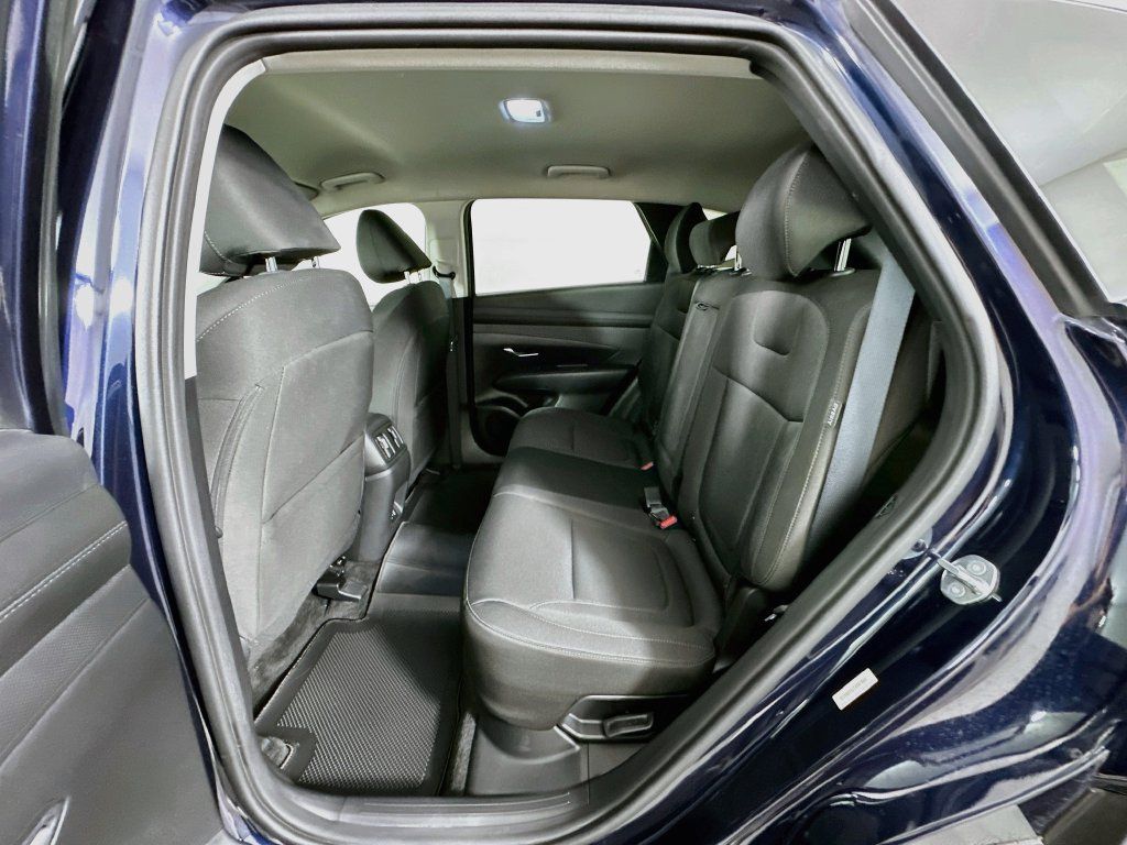 Certified 2025 Hyundai Tucson Blue AWD/4WD image 23