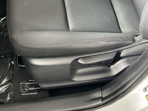 Used 2024 Toyota Corolla LE image 20