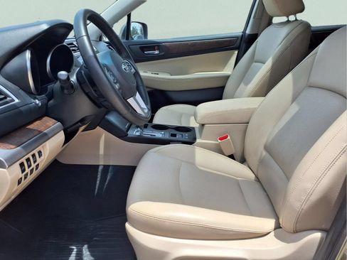 Used 2015 Subaru Outback 3.6R Limited AWD/4WD image 10