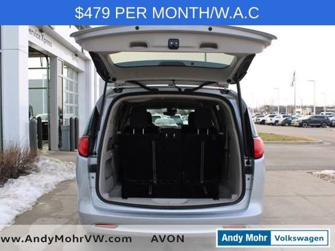 Used 2024 Chrysler Voyager LX image 7