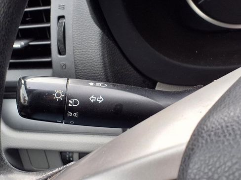 Used 2014 Subaru Forester 2.5i image 16